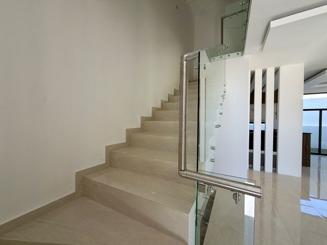 place photo 62