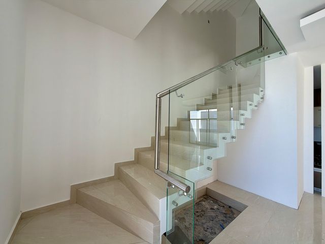 place photo 58