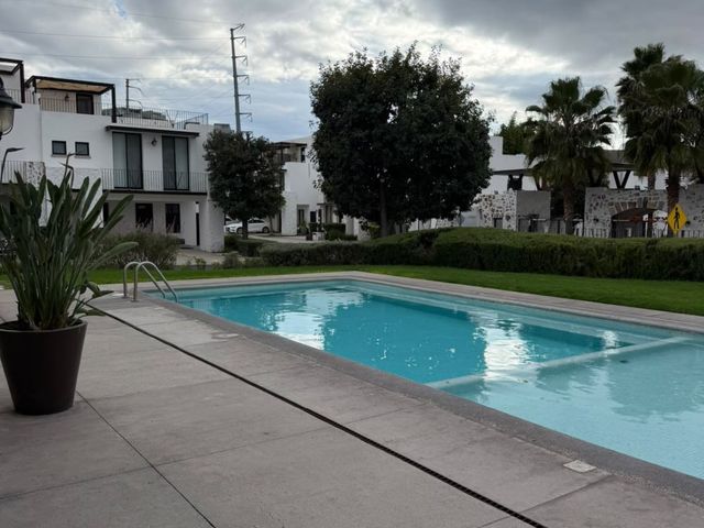 place photo 34