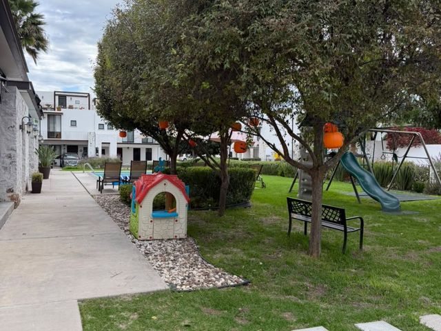 place photo 46