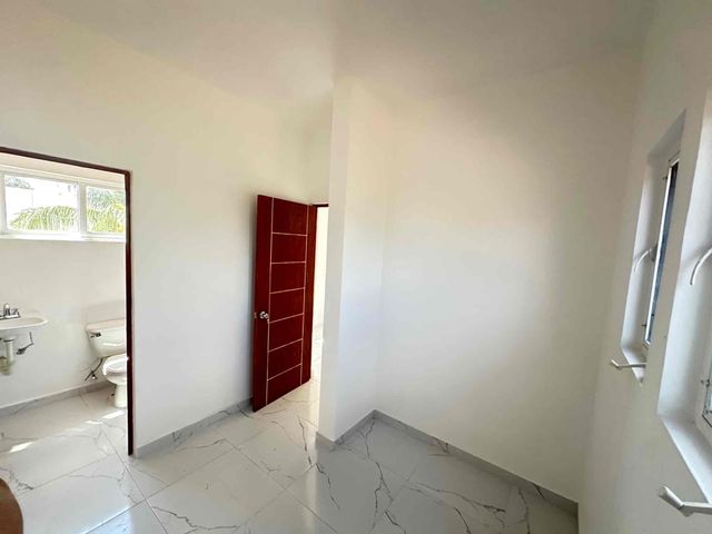 place photo 48