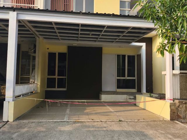 DISEWAKAN! Rumah Cluster 2 Tingkat dengan LUAS di atas 130m2, Hanya 40JT!