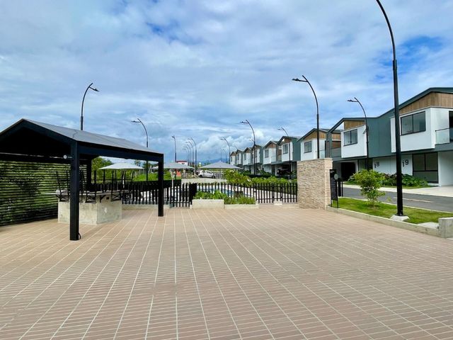 place photo 51
