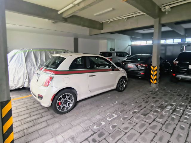 place photo 23