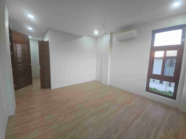 place photo 50