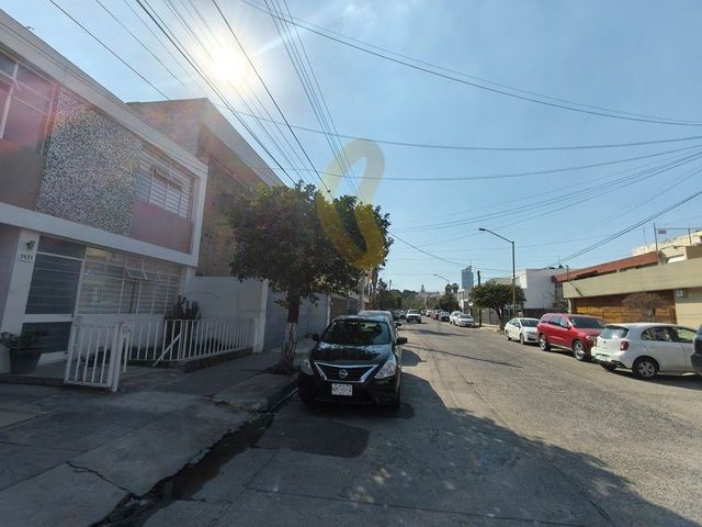 place photo 29