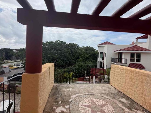 place photo 23