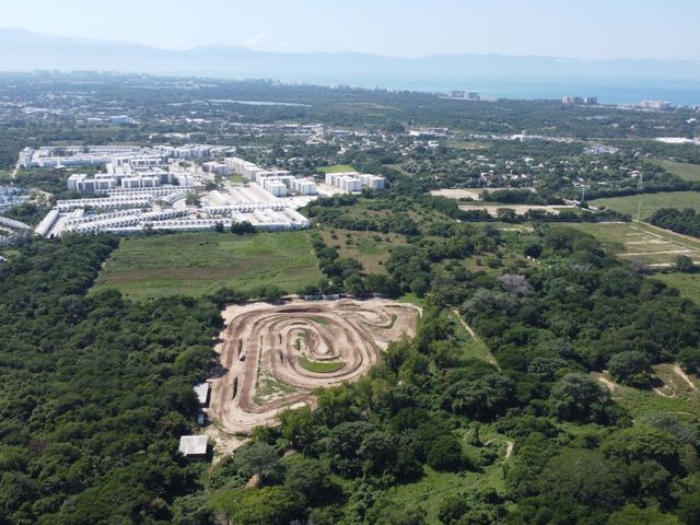 place photo 18