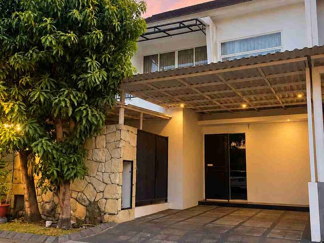 Rumah siap huni Forest Mansion 
( Modern minimalis by provest)