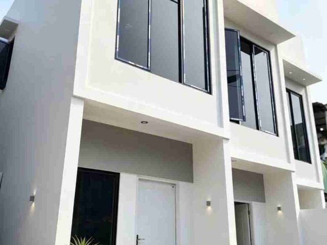 di Jual Rumah di Mangga Besar dekat Mangga Dua Siap Huni
