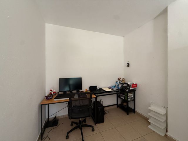 place photo 66