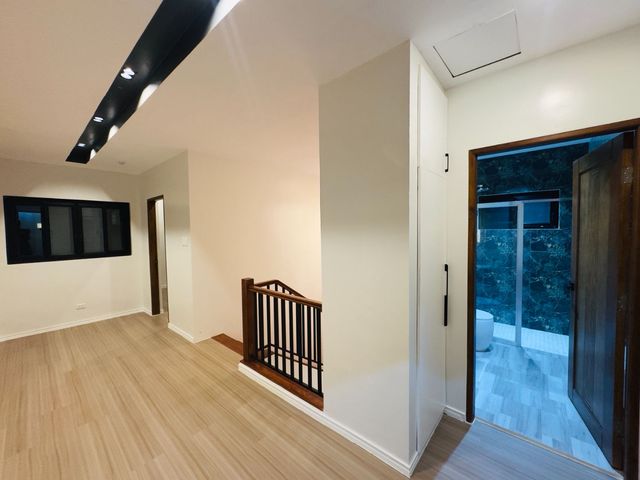 place photo 51