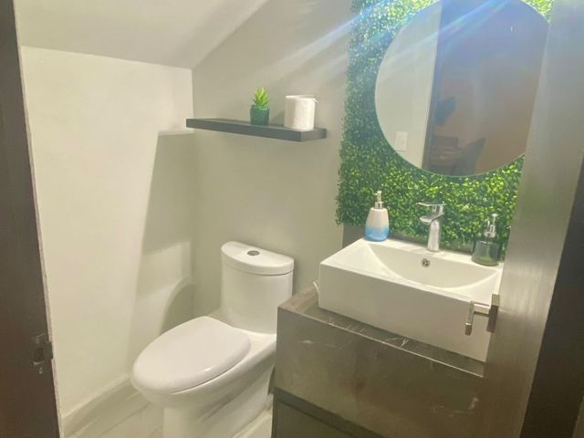 place photo 32