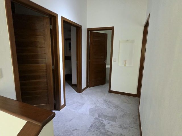 place photo 55