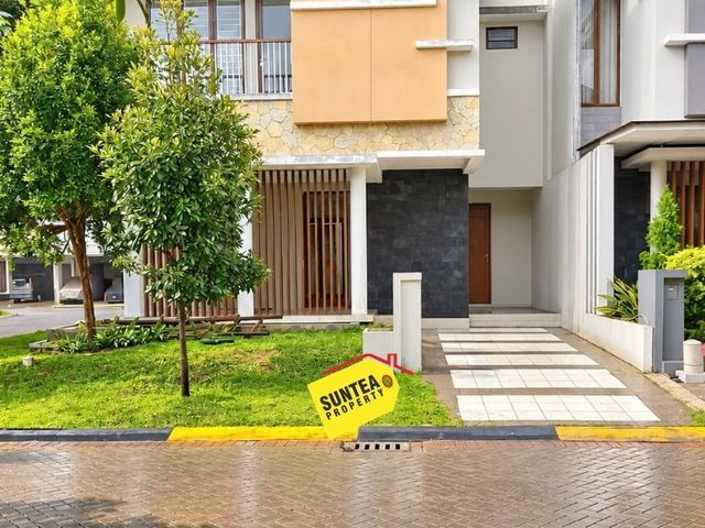 Disewakan Rumah Bagus 2 Lantai Terawat 5 KT Masih Nego Discovery Bintaro Sektor 9 Tangerang Selatan