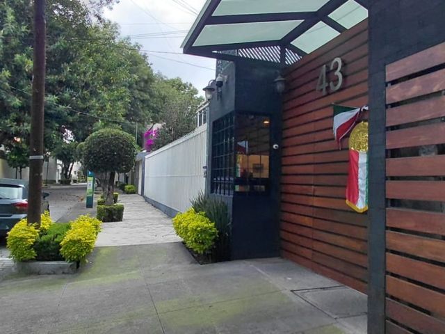place photo 18