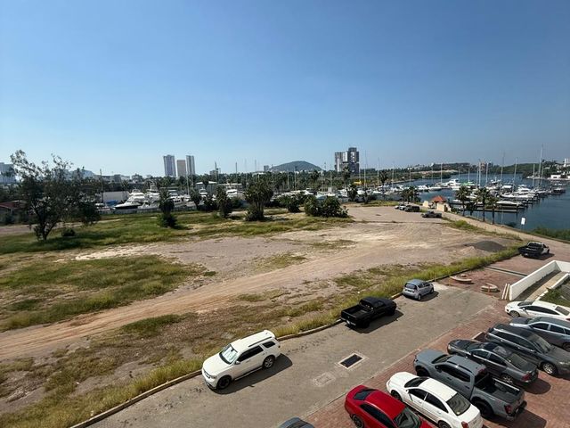 place photo 36