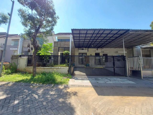 REV.A834 MURAH Rumah Citraland Utama Surabaya Lokasi Bagus, Siap Huni