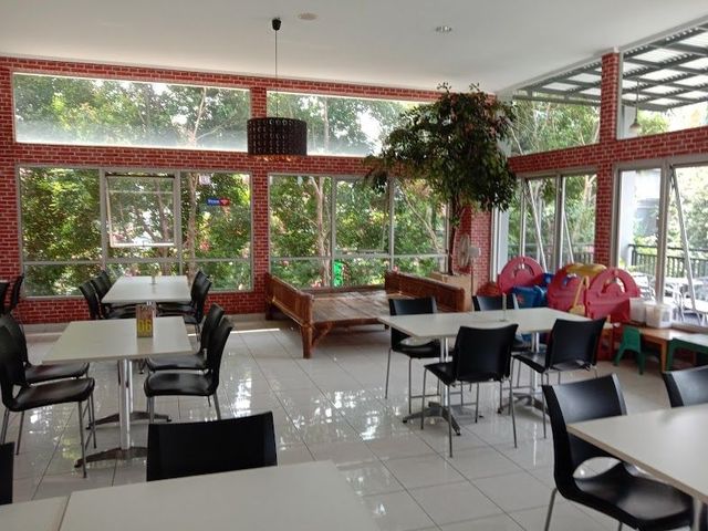 place photo 18