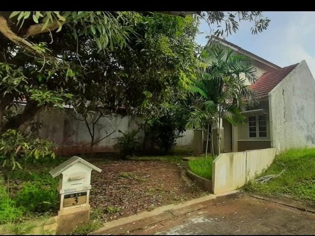 rumah pojok, 2 kamar tidur di Graha Taman Bunga, BSBcity, Semarang