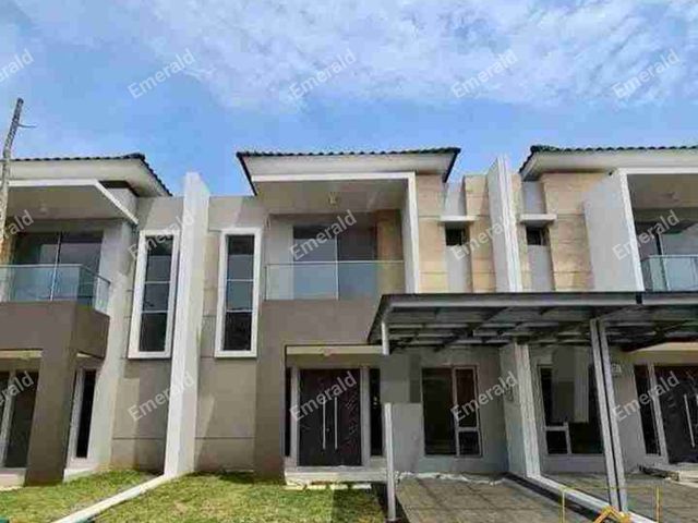 Rumah Siap Huni di Kawasan Prestige Golf Island PIK