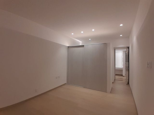place photo 48