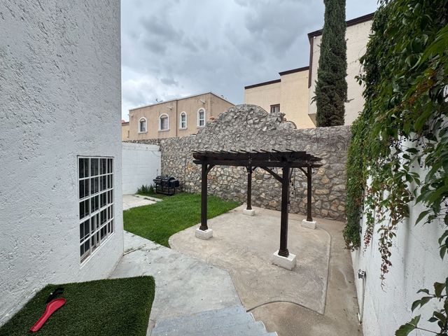 place photo 14