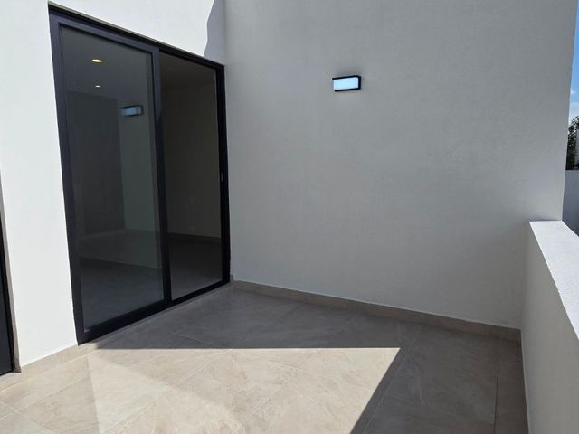 place photo 74