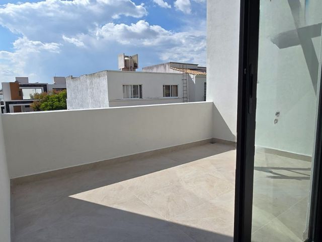 place photo 73