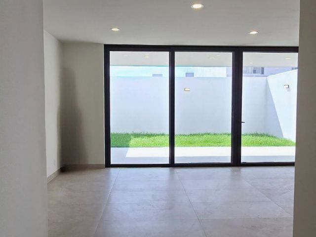 place photo 87