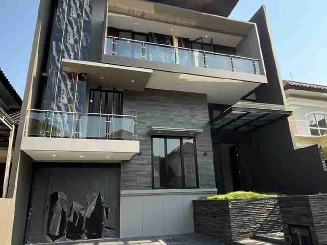 jual rumah modern minimalis split level fullferton Citraland Surabaya barat