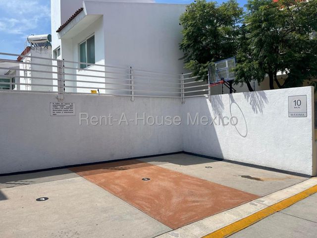 place photo 30