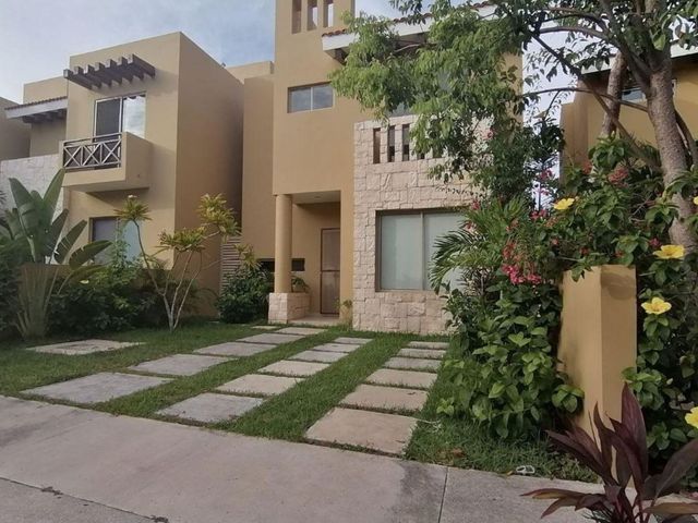 place photo 23