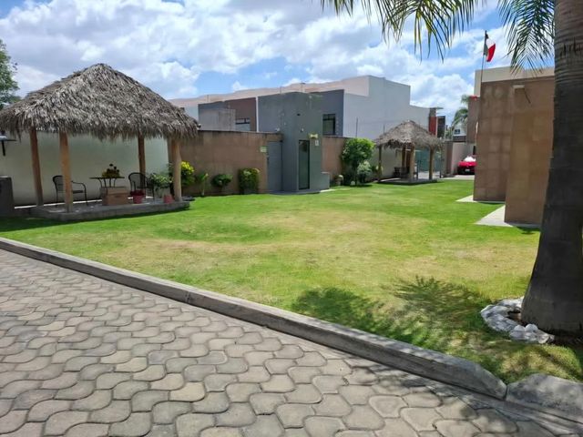 place photo 28