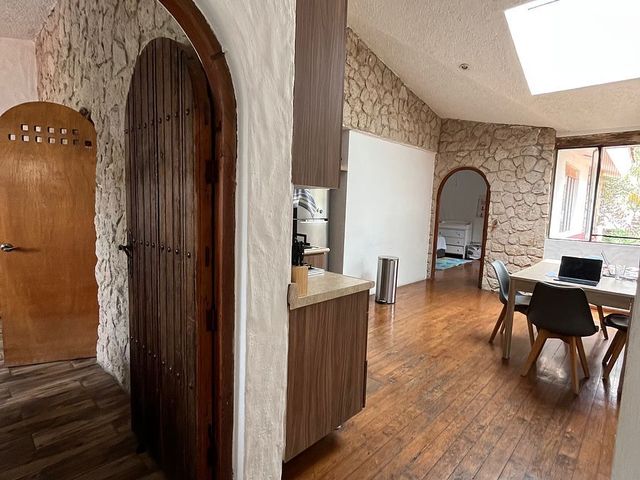 place photo 34