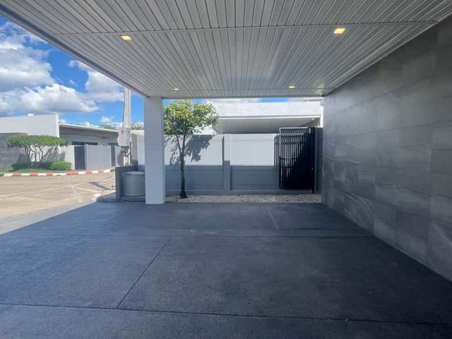 place photo 53