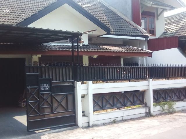 DIsewakan Rumah Area Taman Siswa Lokasi Dekat SMU UII Dan UST