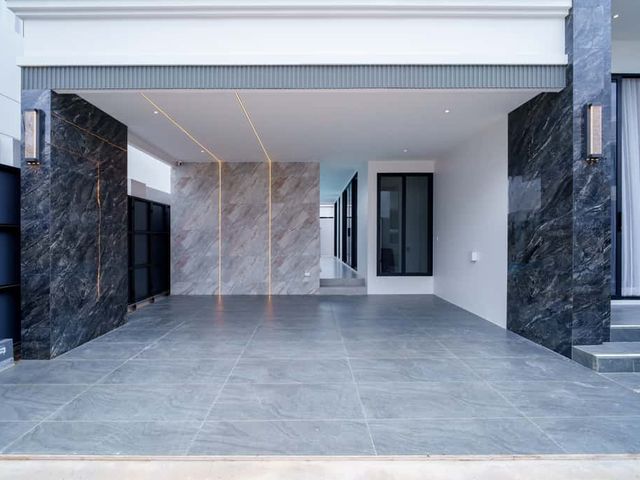 place photo 97