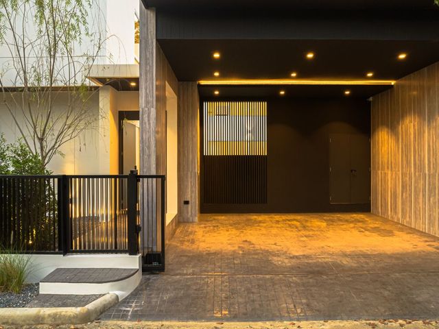 place photo 53