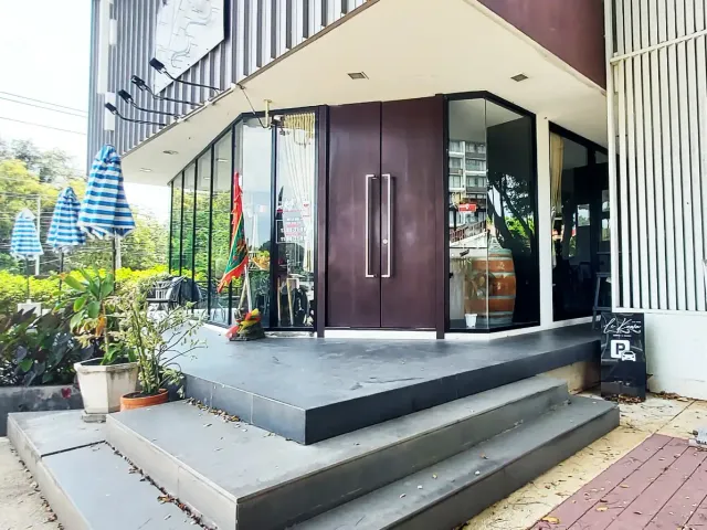 place photo 55