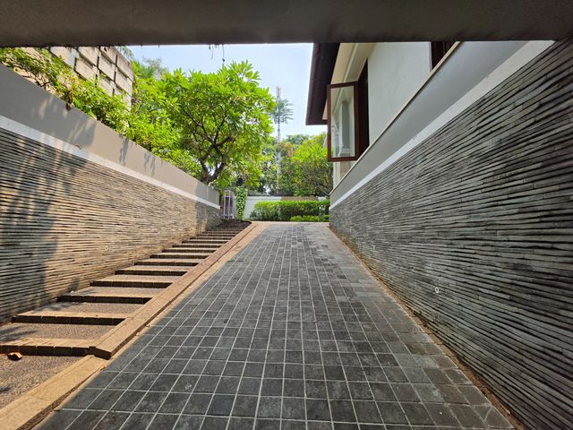 place photo 48