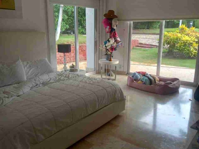 place photo 48