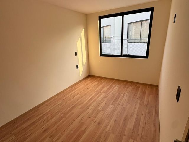 place photo 47