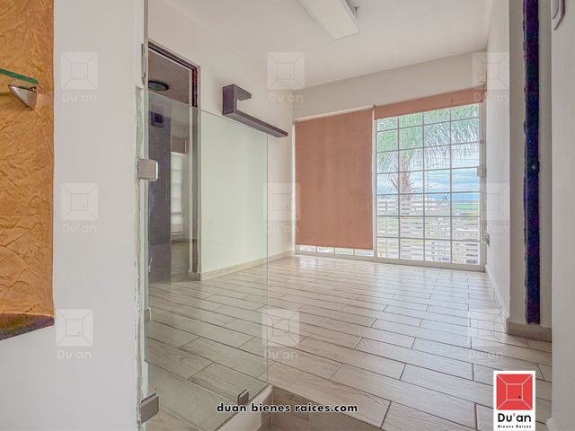 place photo 38