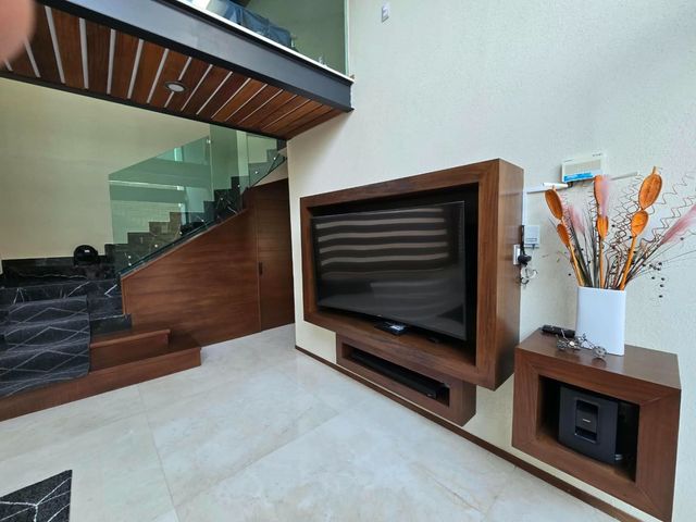 place photo 76