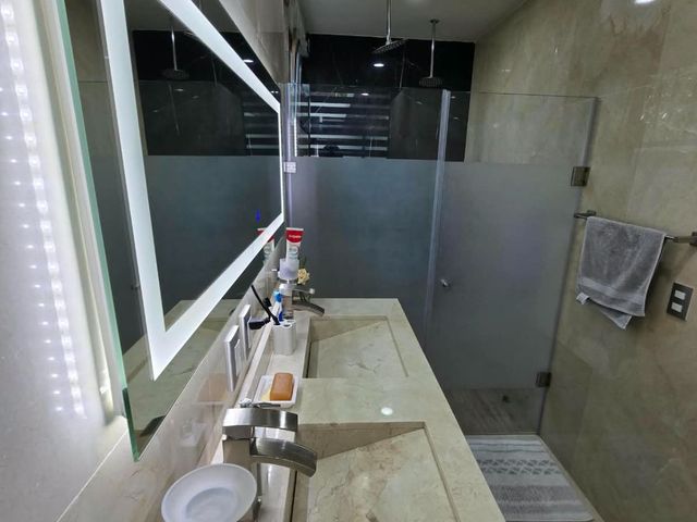 place photo 66