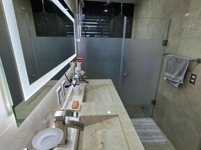 place photo 64
