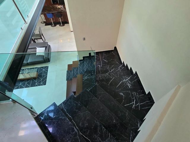 place photo 83