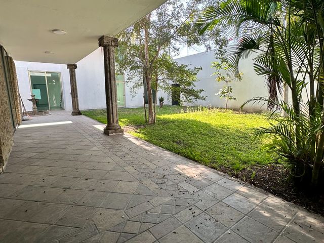place photo 38