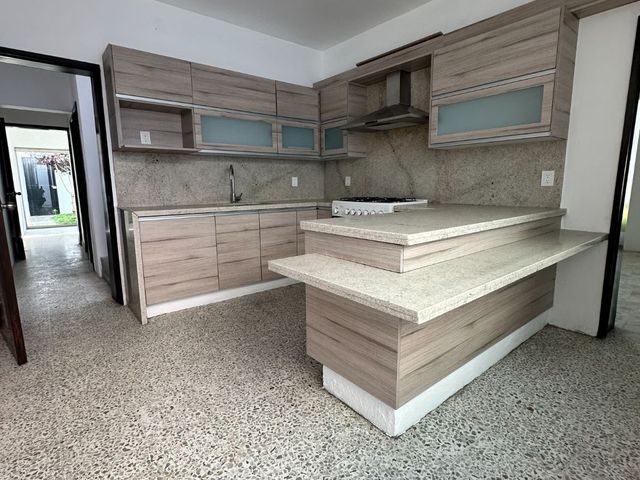 place photo 47